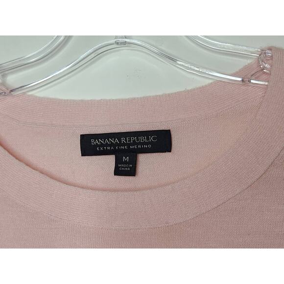Banana Republic pink merino long sleeve sweater - medium - Picture 3 of 7